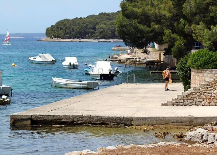 With A Parking Space Losinj, Losinj - 23373 Διαμέρισμα Mali Lošinj