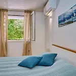 With A Parking Space Losinj, Losinj - 23373 Apartment Mali Lošinj
