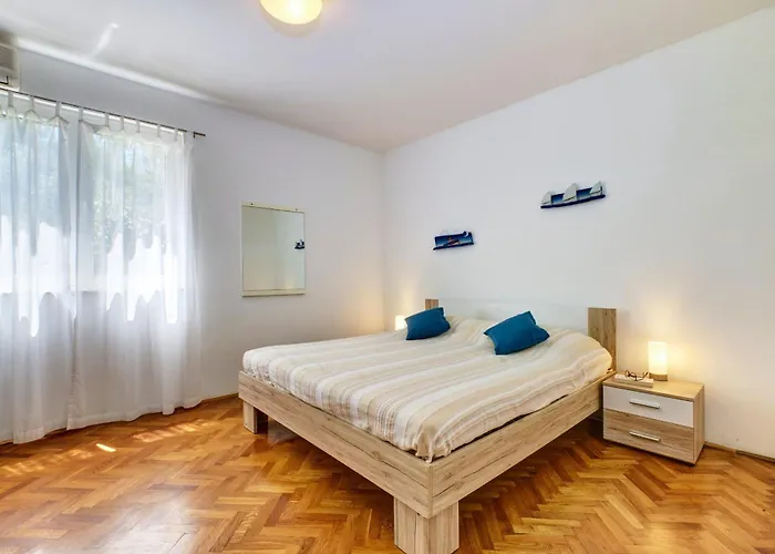 Apartman With A Parking Space Losinj, Losinj - 23373 Mali Losinj